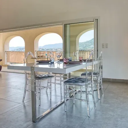 Duplex De Haut Standing LʼÎle-Rousse
